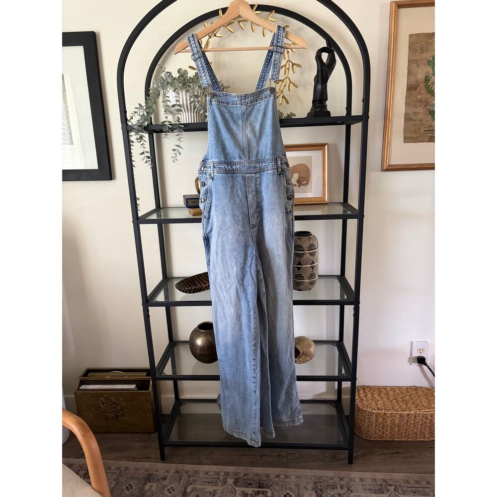 Aerie Womens Denim Overalls Medium Light Wash Wide Leg Baggy Dungarees